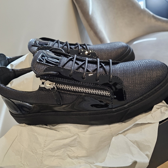Brand New Giuseppe Zanotti Men Sneaker. US Size  13.5. EU: 47 - Picture 3 of 8